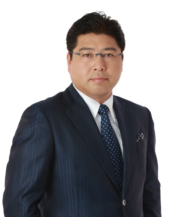 真中満