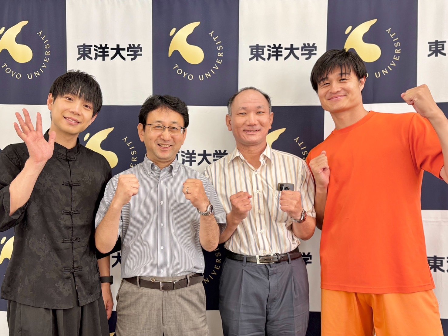 前田裕太、井坂和一教授、村野昭人教授、高岸宏行 (002)